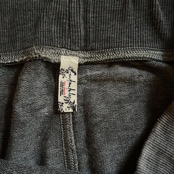 Cozy All Day Harem Leggings - Picture 9 of 12